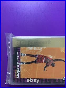 1995 collectors choice basketball crash the game gold 30 card redemption set new