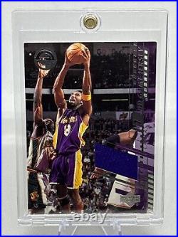 2000-01 Upper Deck e-Card evolve Game Jersey Kobe Bryant /300 NBA HOF EX+