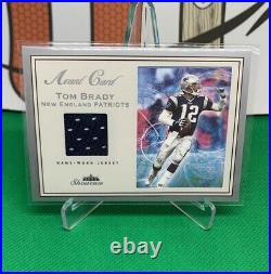 2003 Fleer Showcase Avant Card Tom Brady /999 Game Worn Jersey INVEST! SP