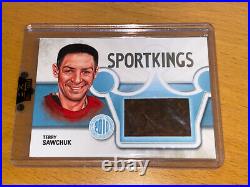 2010 Sportkings TERRY SAWCHUK game-used glove /9 National Redemption