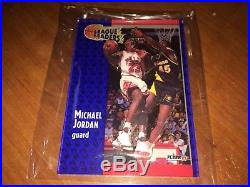 Michael Jordan 1991 Fleer 3-D Acrylic Wrapper Redemption #220 League Leader Mint
