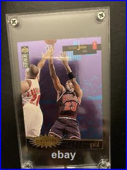 Michael Jordan 1996 1997 Collector's Choice You Crash the Game Scoring Gold